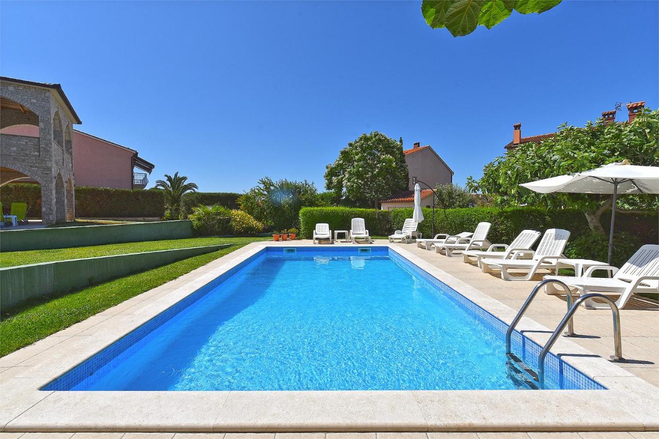 Double Room With Pool 2261 Medulin Exteriér fotografie